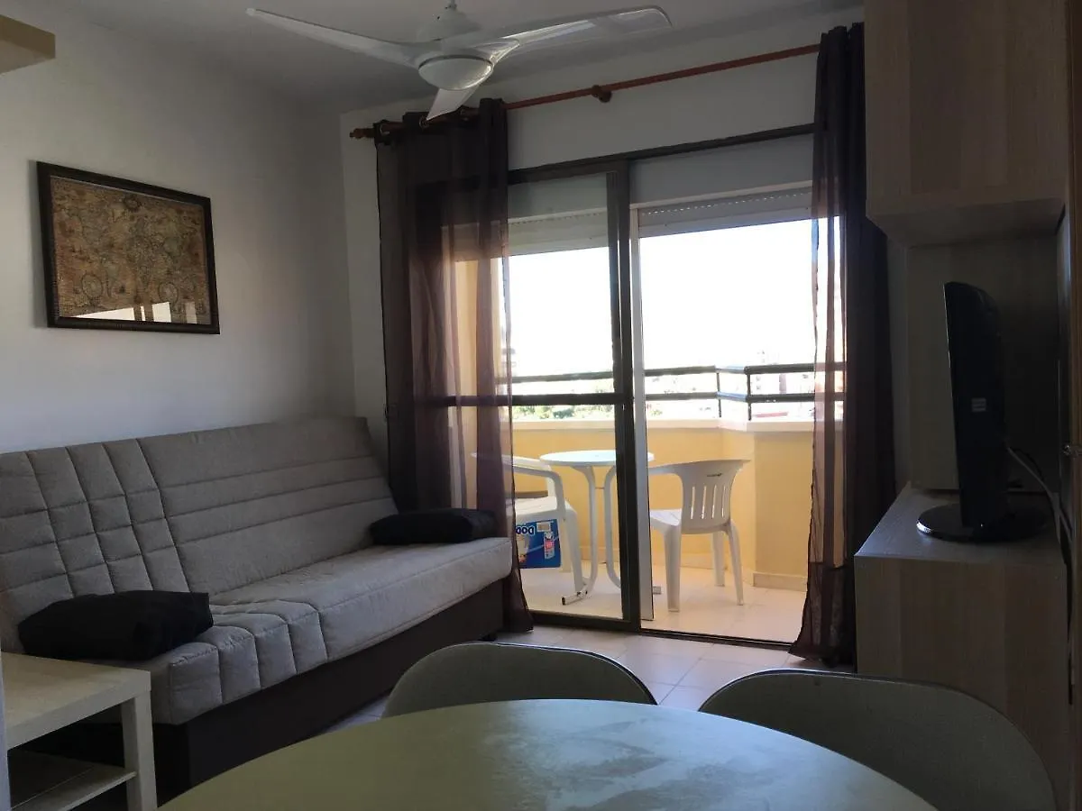 Apartamento Cerca De La Playa Агвадульсе